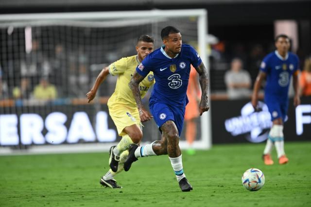 1658045095063049866.jpg Kenedy_drives_forward_against_Club_America.jpg